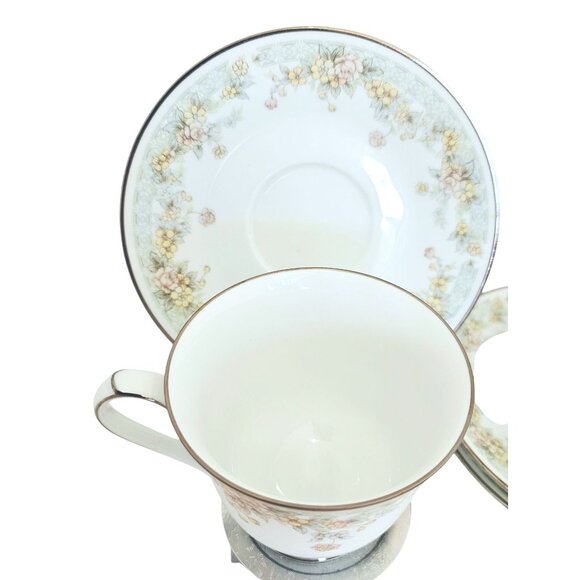 3 Noritake Spring Field Teacup Saucers delicate flowers vtg  Japan silver rim - Picture 2 of 6